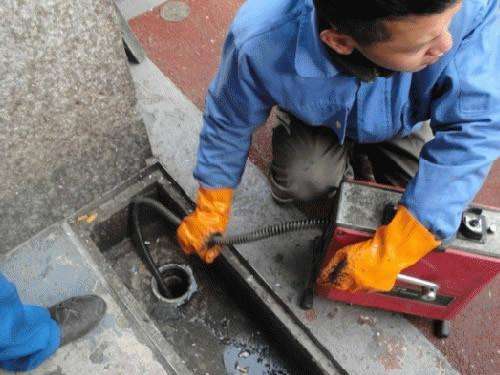 和林格尔疏通下水道