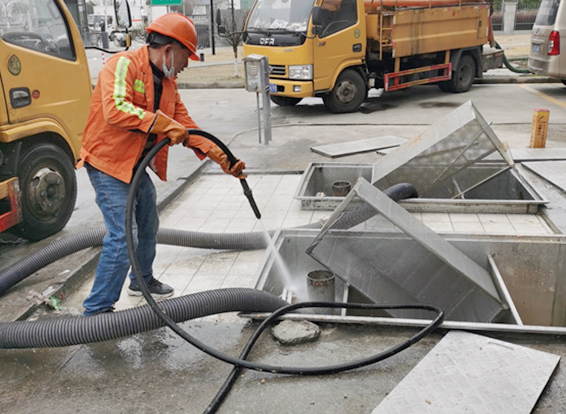 和林格尔隔油池清理